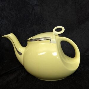 Vintage Yellow Hall U.S.A. Teapot For display